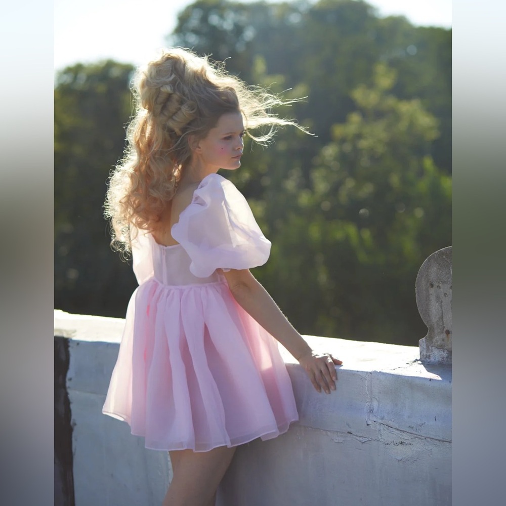 NWT Selkie Pink Puff